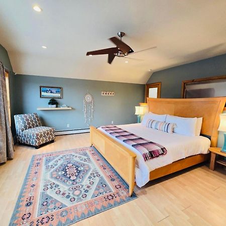 Point Au Roche Lodge プラッツバーグ エクステリア 写真
