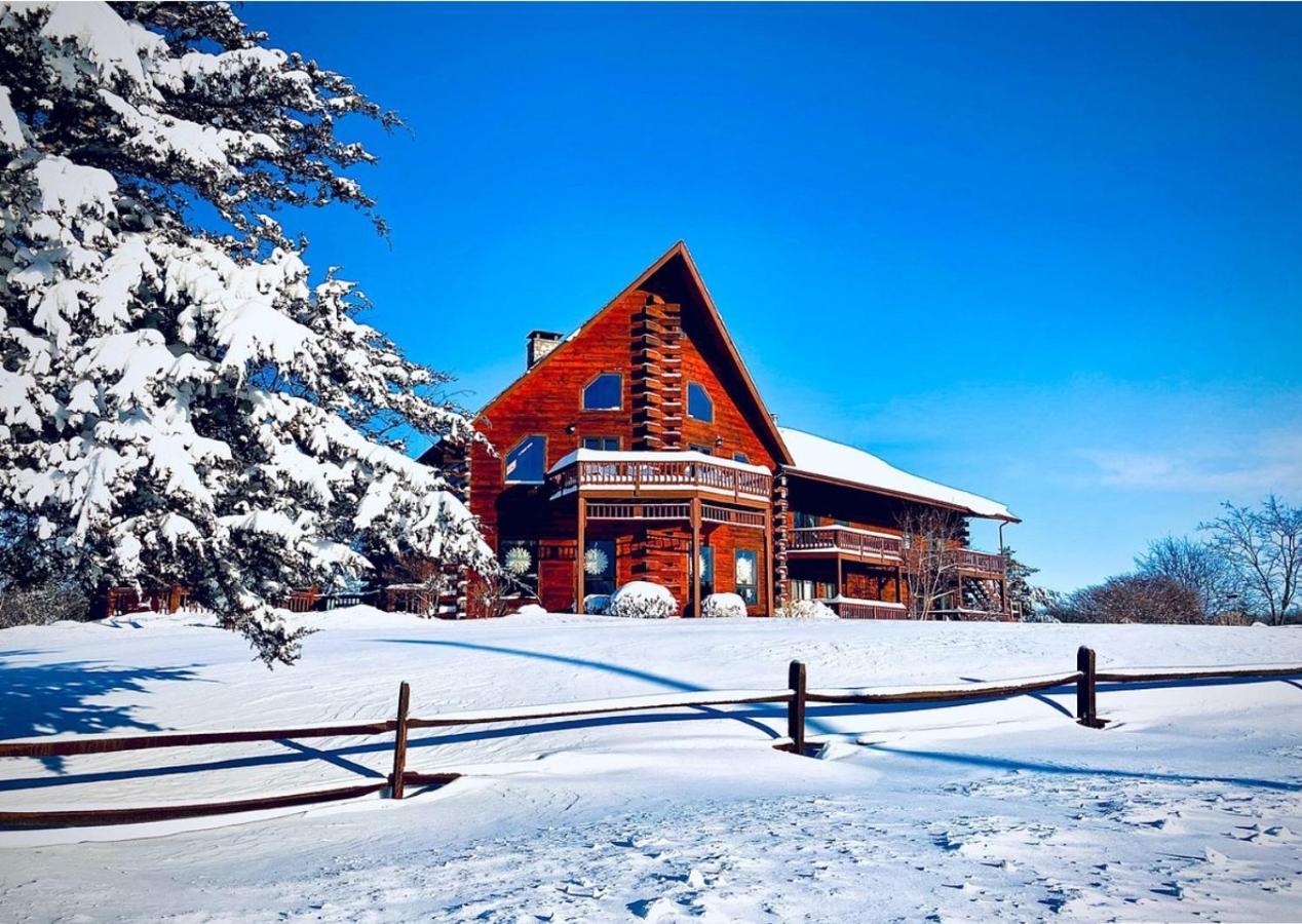 Point Au Roche Lodge プラッツバーグ エクステリア 写真
