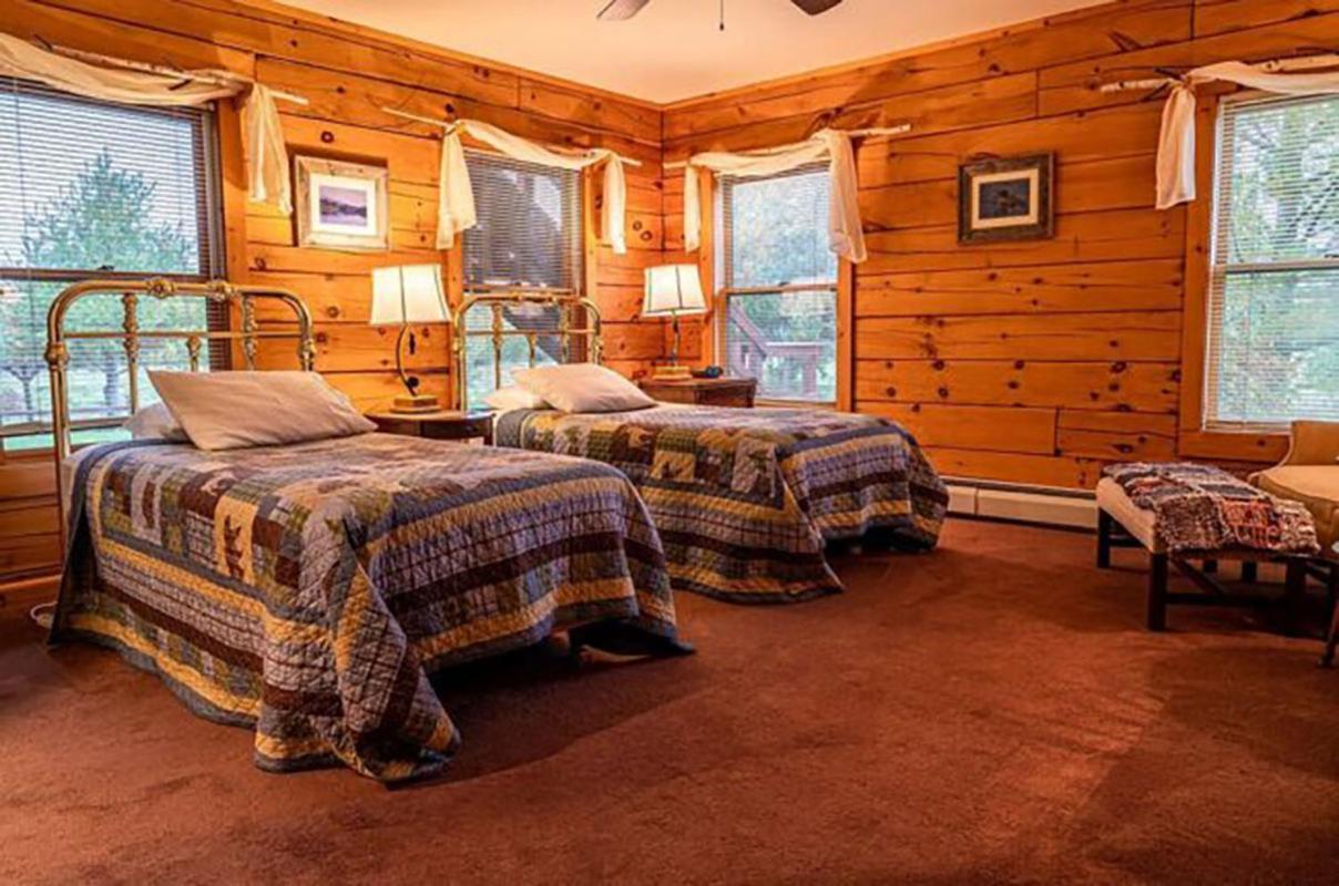 Point Au Roche Lodge プラッツバーグ エクステリア 写真